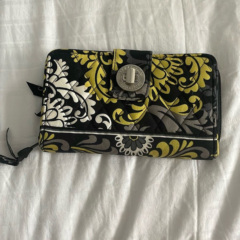 Vera Bradley Baroque turn lock wallet